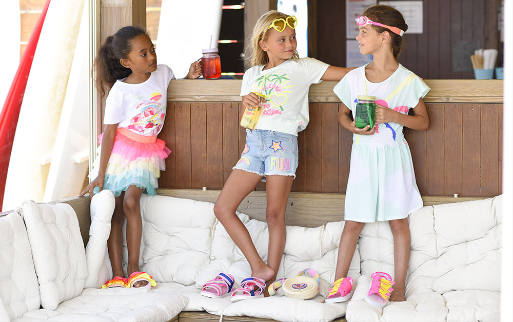 Pampero Boutique -Pampero Boutique 3 tendances chaussures enfant printemps ete 2022 pour fille billieblush kids around