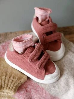 Baskets Scratchées Bébé Fille En Velours Vieux Rose - Vertbaudet -Pampero Boutique baskets scratchees bebe fille en velours 5